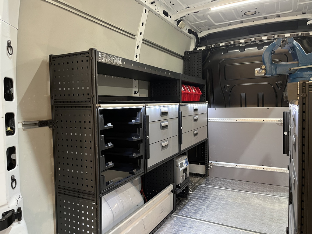 Renault Master 2.3 dCi L1H2 130 PK Servicebus / Modul-System Inrichting / Euro 6 / Airco / Cruise Control / Camera / Navigatie / Trekhaak / 73.900 KM !! 11