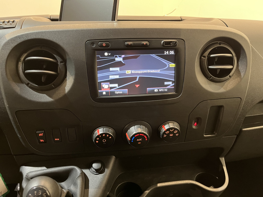 Renault Master 2.3 dCi L1H2 130 PK Servicebus / Modul-System Inrichting / Euro 6 / Airco / Cruise Control / Camera / Navigatie / Trekhaak / 73.900 KM !! 9