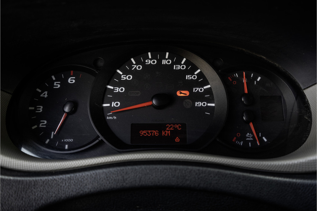 Renault Master 2.3 dCi | L1H2 | Navigatie | Cruise | Airco | Euro 6 15