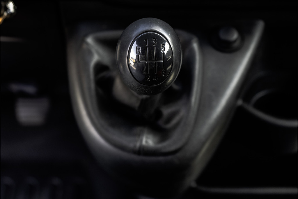 Renault Master 2.3 dCi | L1H2 | Navigatie | Cruise | Airco | Euro 6 18