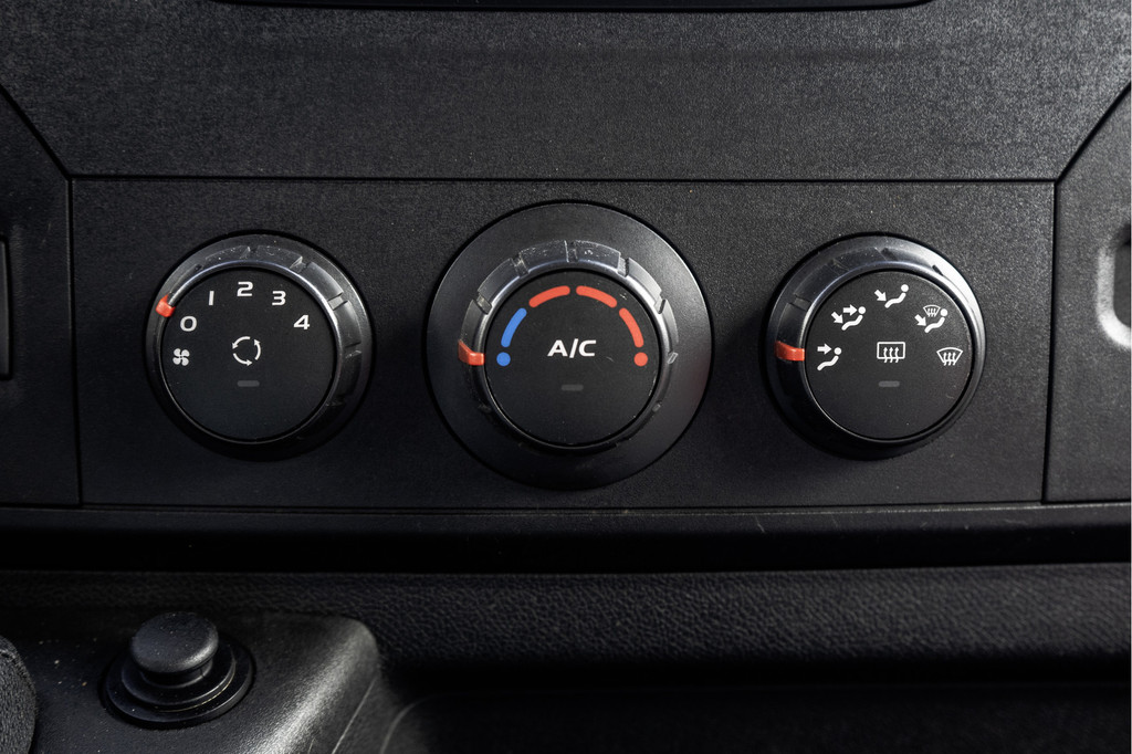 Renault Master 2.3 dCi | L1H2 | Navigatie | Cruise | Airco | Euro 6 21