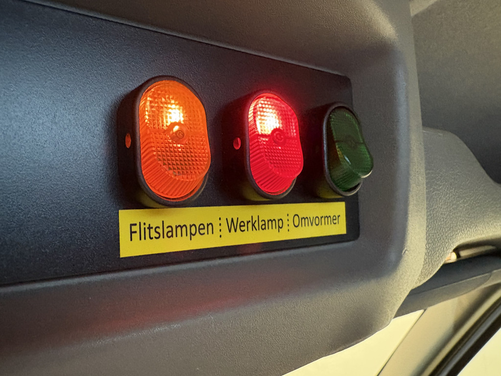 Renault Master 2.3 dCi L2H2 145 PK / Servicebus / Bott Inrichting / Euro 6 / 220V. / Airco / Camera / Trekhaak / Cruise Control / 40.000 KM !! 17