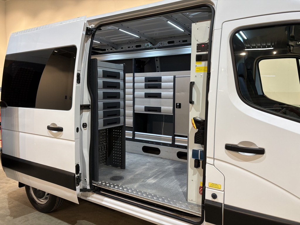 Renault Master 2.3 dCi L2H2 145 PK / Servicebus / Bott Inrichting / Euro 6 / 220V. / Airco / Camera / Trekhaak / Cruise Control / 40.000 KM !! 7