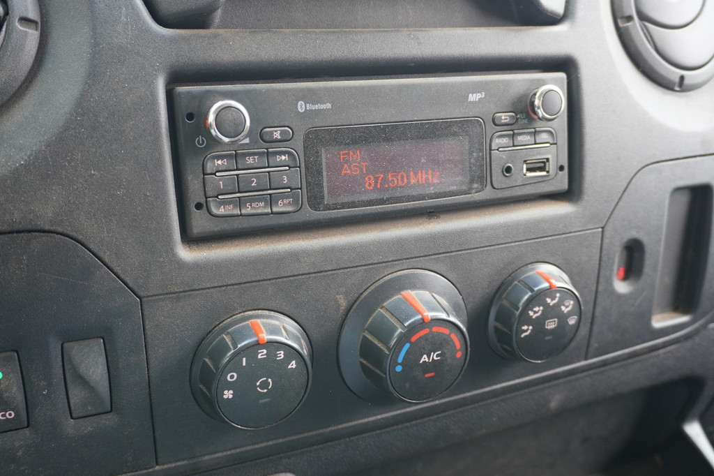 Renault Master 2.3 dCi L2H2 EURO 6 - Airco - Cruise - Trekhaak - â¬5.500,- Excl. 10