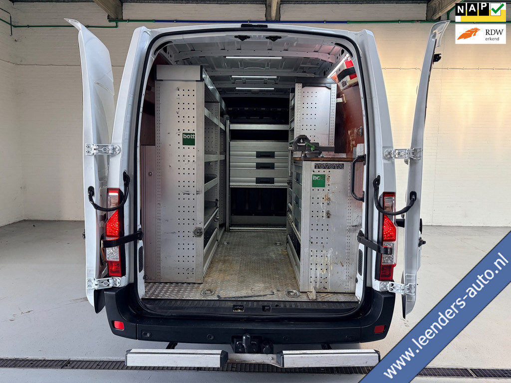 Renault Master Automaat Servicewagen T35 2.3 dCi 150pk L2H2 Energy Work Edition 3persoons, BOTT inrichting, Trekhaak Rijklaarprijs