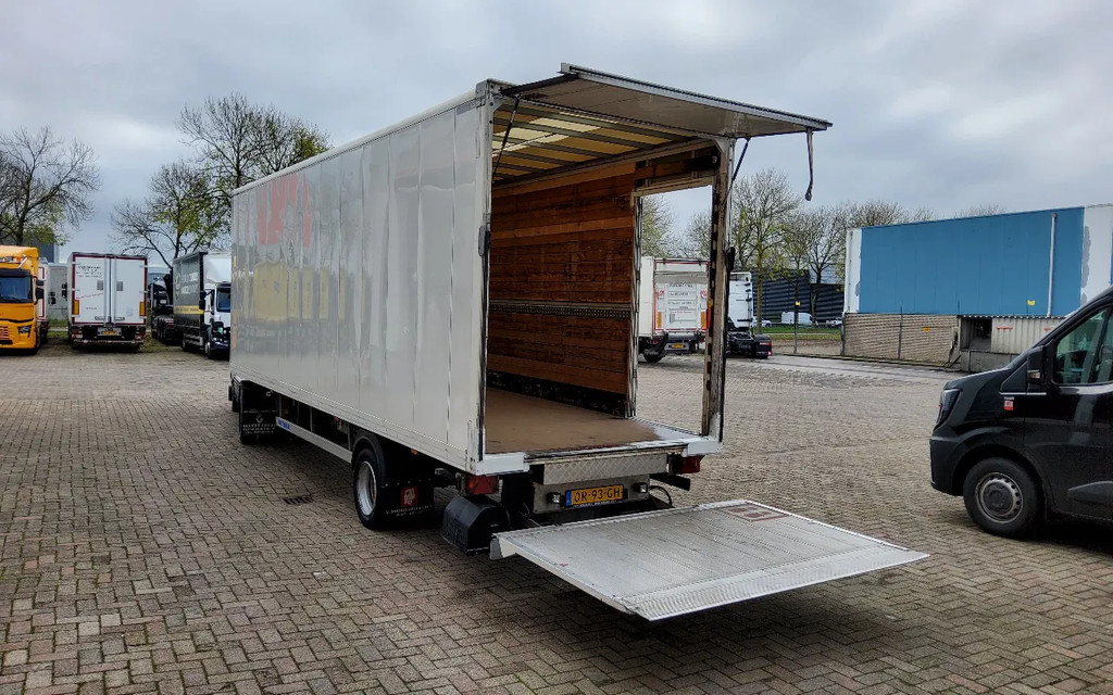 Renault Master BE TREKKER 150 PK VD-461-R & BE TRAILER - TOTAAL 9 TON - MAG TOT 01-01-2027 ALLE MILIEU ZONES IN! 9