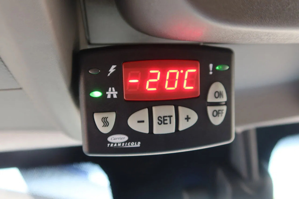 Renault Master Koel/Vries/Verwarmen Met nachtaansluiting 220 Volt Carrier Xarios 350 BPM vrij 7