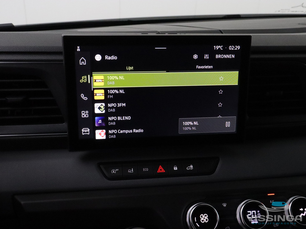 Renault Master L2H2 170 pk Extra Luxe Blue Agave (groen) 17