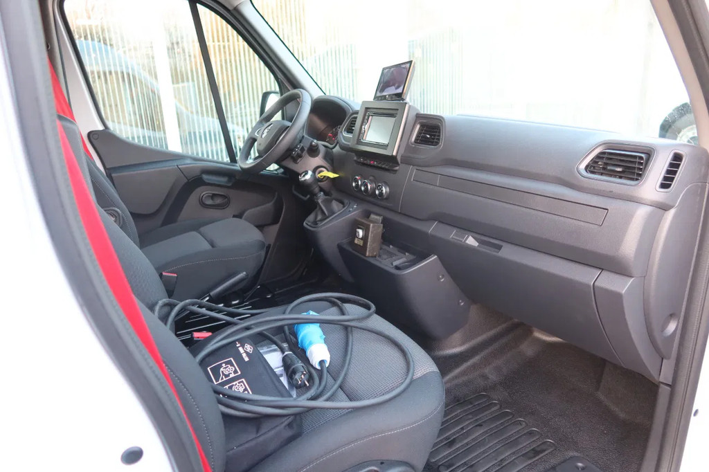 Renault Master L3/H2 Koel/Vries/Verwarmen BPM VRIJ. Red Edition 10