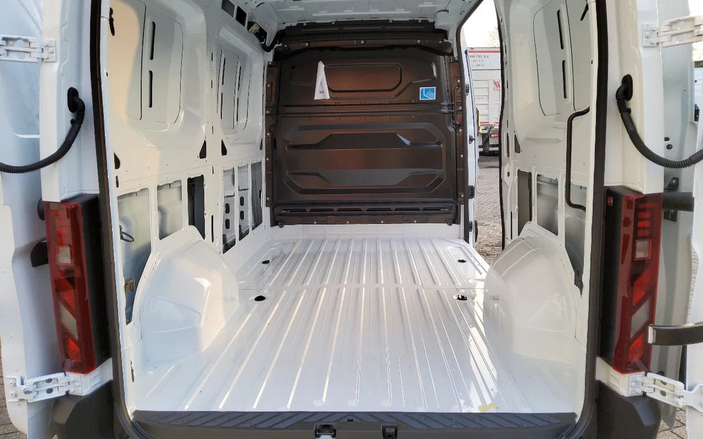 Renault Master NEW TYPE 150.35 EURO 6 L2H2 GESLOTEN WIT - V-08-KNG - BPM VRIJ! 7