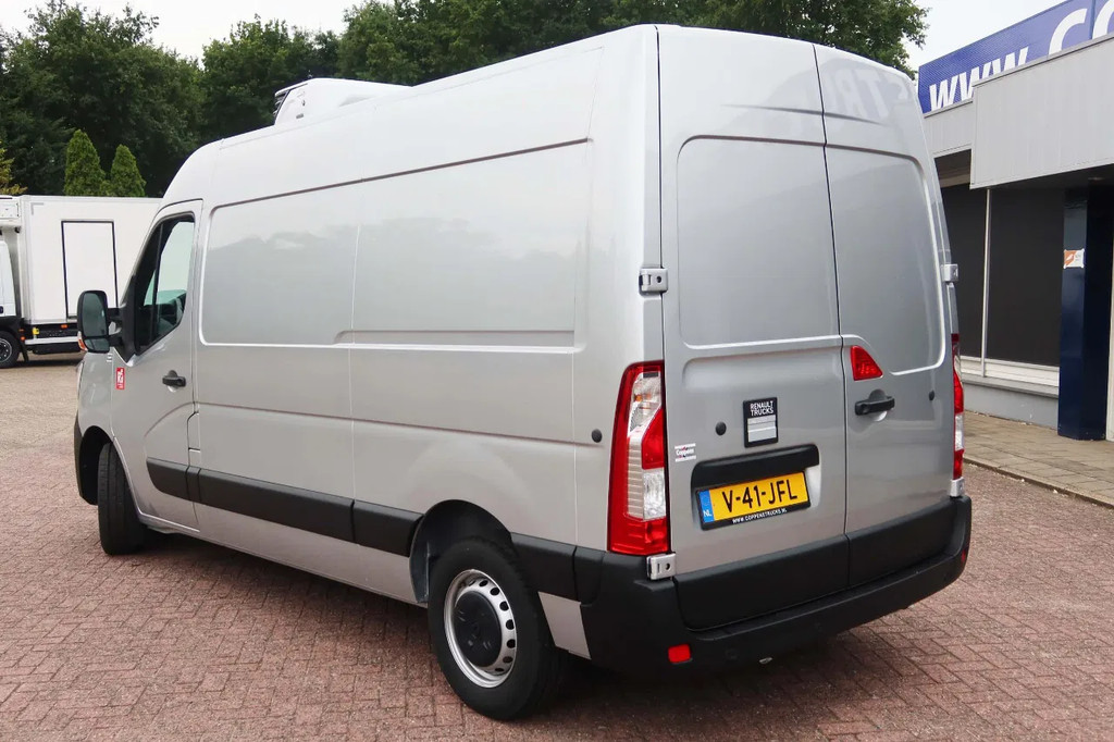Renault Master Red Edition 150 PK Carrier Xarios 350 Koele/vriezen/verwarmen + nachtaansluiting 220 volt. 7