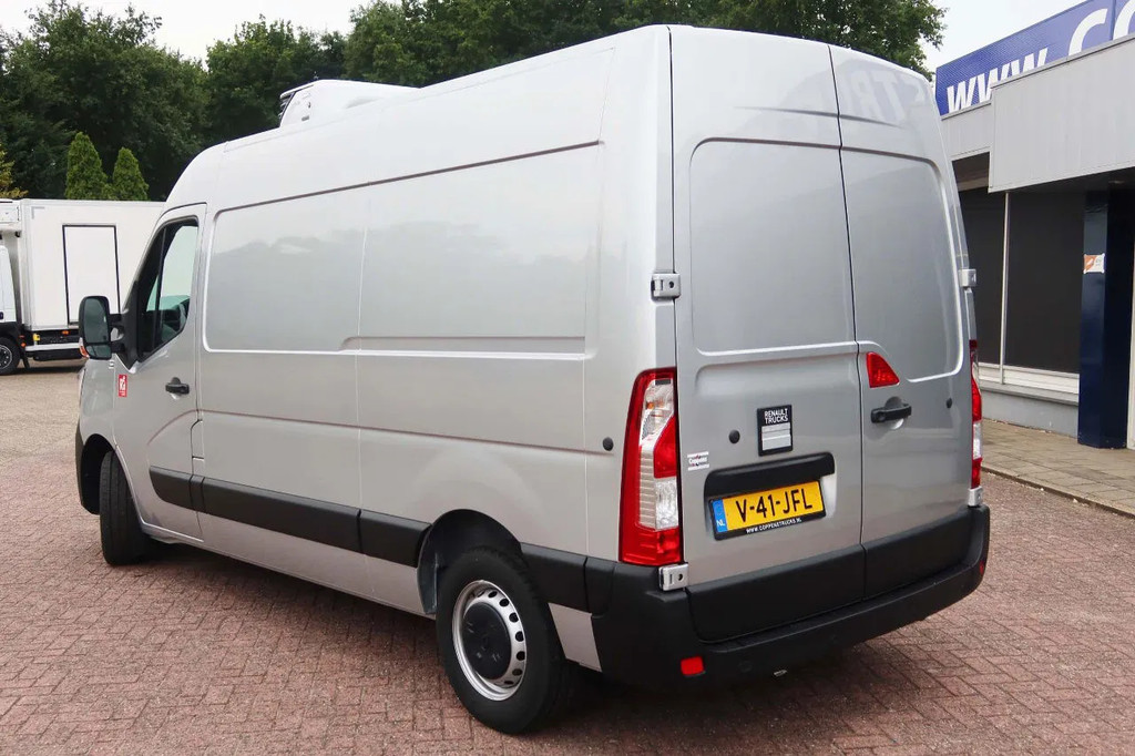 Renault Master Red Edition 150 PK Carrier Xarios 350 Koele/vriezen/verwarmen + nachtaansluiting 220 volt. 7