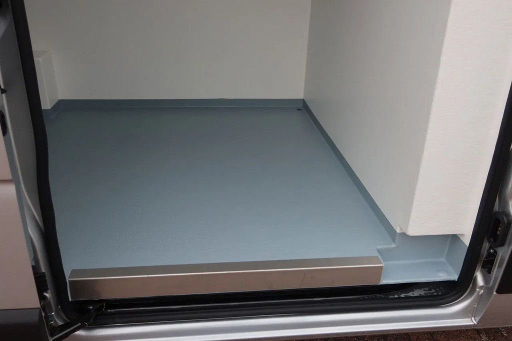 Renault Master Red Edition 150 PK Carrier Xarios 350 Koele/vriezen/verwarmen + nachtaansluiting 220 volt. 9