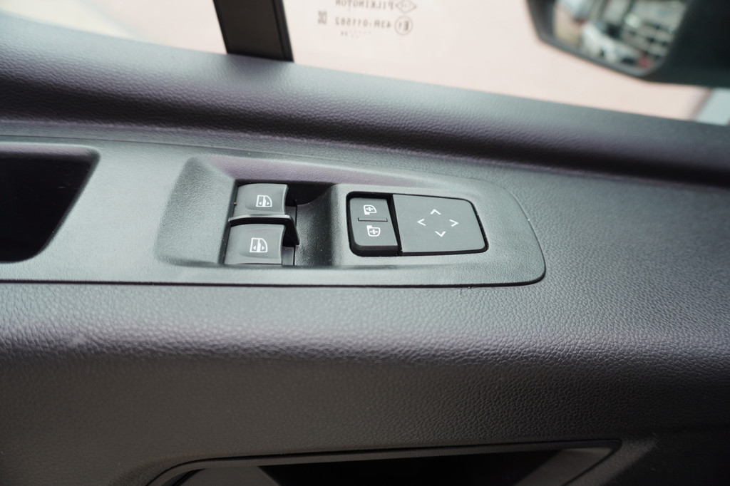 Renault Master T35 2.0 dCi 130PK L2H2 Advance Betimmering nr.V127 | Climate | Cruise | Trekhaak | Apple CP-Android auto 20