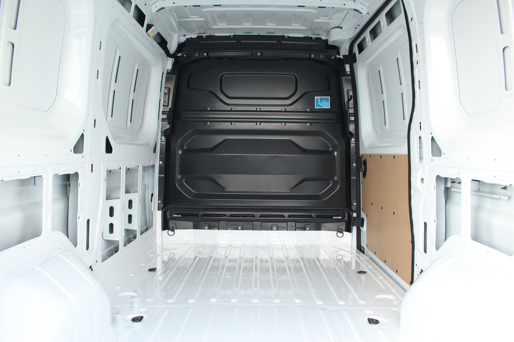 Renault Master T35 2.0dCi 150pk | L2H2 Extra | Android Navi | Camera | LED | Cruise | Lease 591,- p/m 10