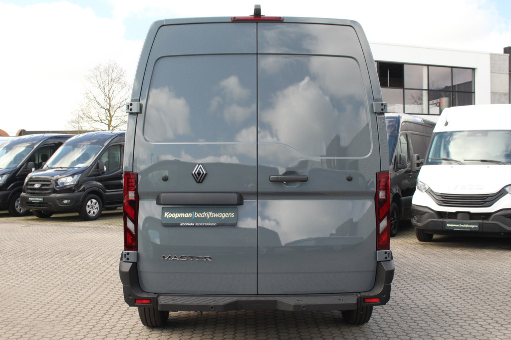 Renault Master T35 2.0dCi 150pk | L2H2 Extra | Android Navi | Camera | LED | Cruise | Lease 591,- p/m 7