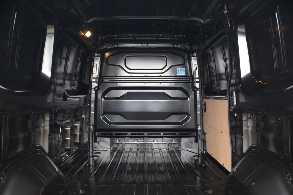 Renault Master T35 2.0dCi 150pk | L2H2 Extra | Android Navi | Camera | LED | Cruise | Lease 627,- p/m 8