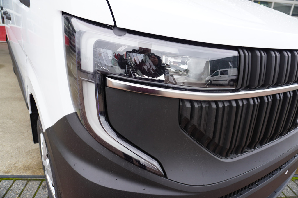 Renault Master T35 2.0 dCi 170PK L2H2 Extra Schuifdeur L / R Nr. V100 | Climate | Navi | Cruise | Trekhaak 12