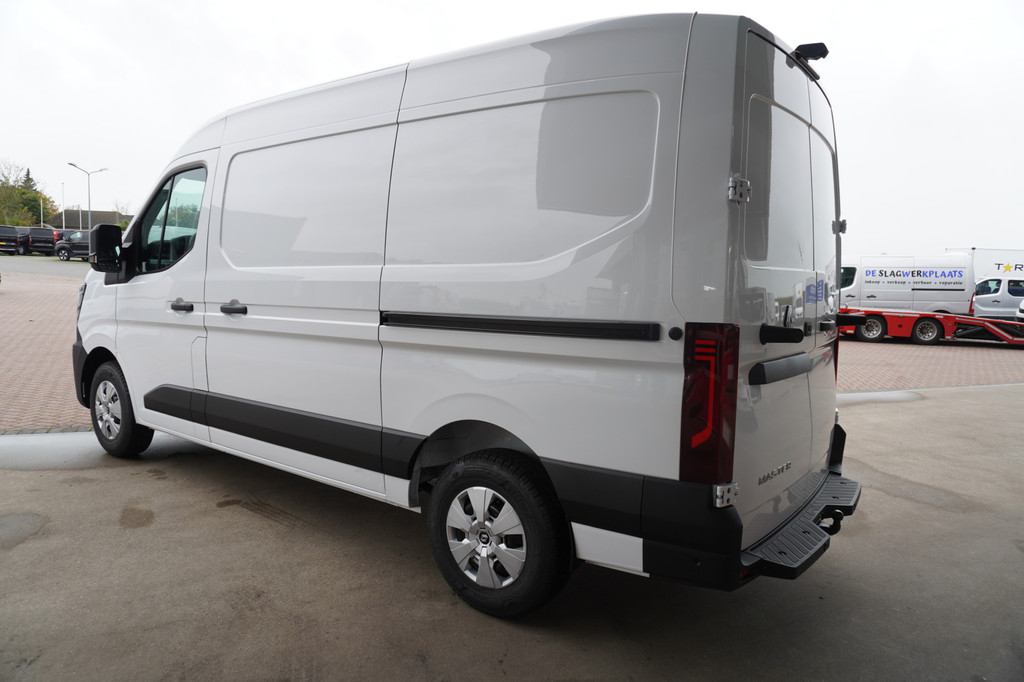 Renault Master T35 2.0 dCi 170PK L2H2 Extra Schuifdeur L / R Nr. V100 | Climate | Navi | Cruise | Trekhaak 7