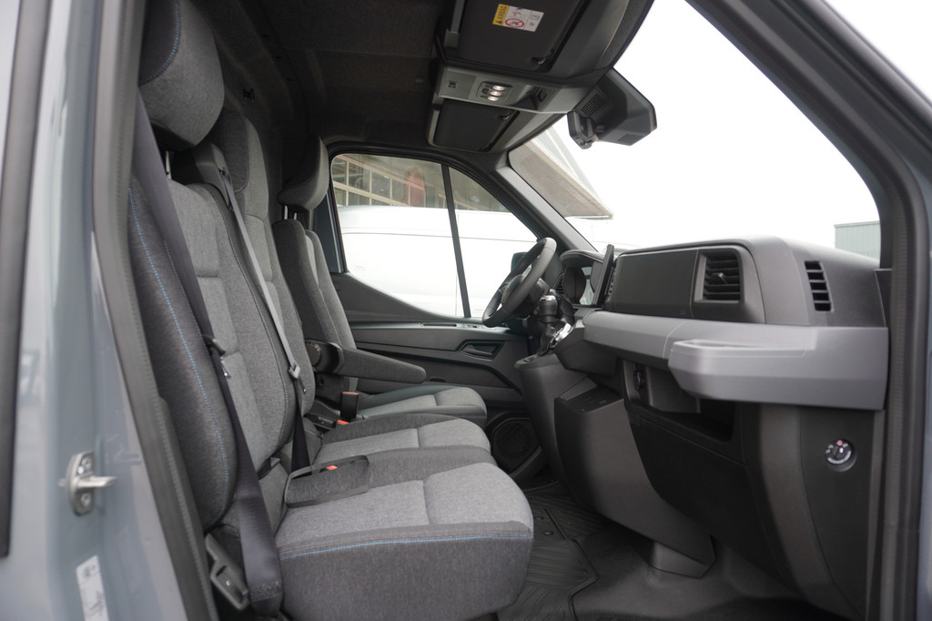 Renault Master T35 2.0 dCi 170PK L2H2 Extra Schuifdeur L / R Nr. V146 | Climate | Navi | Cruise | Trekhaak 13