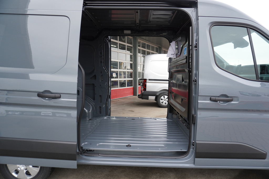 Renault Master T35 2.0 dCi 170PK L2H2 Extra Schuifdeur L / R Nr. V187 | Climate | Navi | Cruise | Trekhaak 12