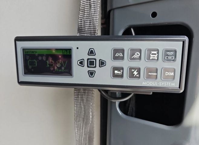 Renault Master T35 2.0 dCi 170PK L3H2 Extra Laadruimte inrichting Airco | Cruise | Camera | Navi | Oprijschans | Flitsbalk 14