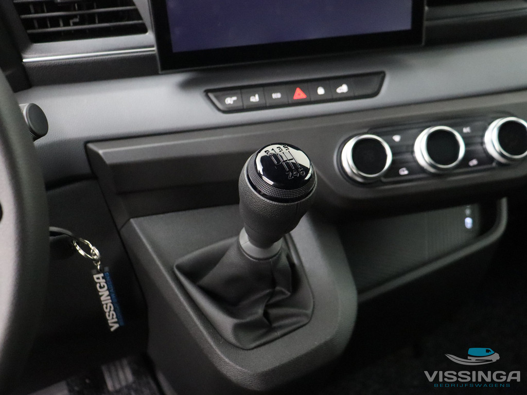 Renault Master T35 2.0 dCi L2H2 150 pk Advance 14