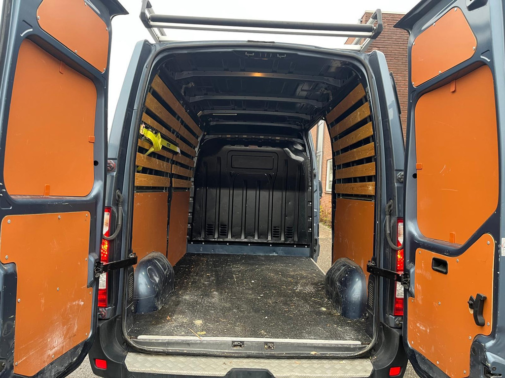 Renault Master T35 2.3 dCi 131PK L2H2 / Trekhaak / Imperiaal / Camera 8