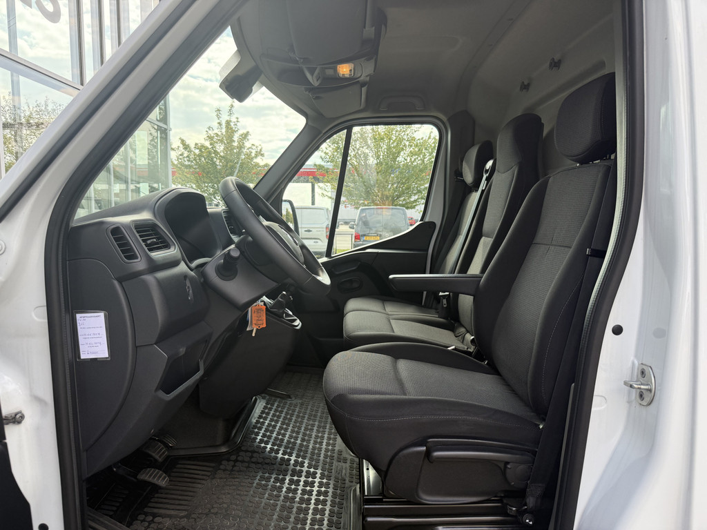 Renault Master T35 2.3 dCi 135 L2H2 | Trekhaak | Navi | Carplay | Cruisec. | LED 9