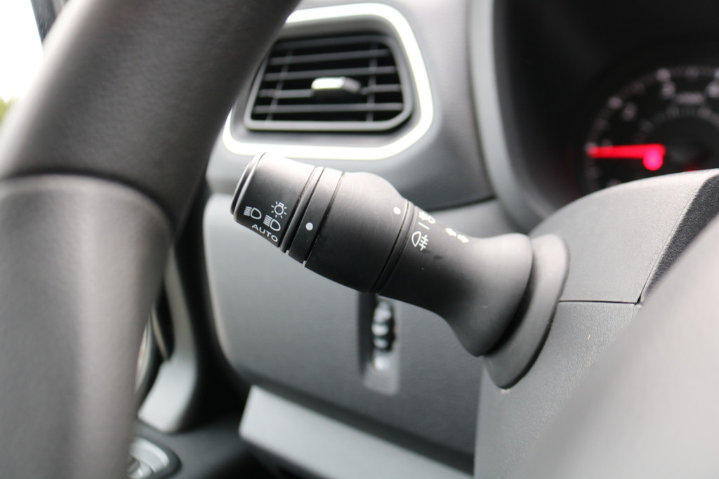 Renault Master T35 2.3 dCi 135 L2 H2 Work Edition 21