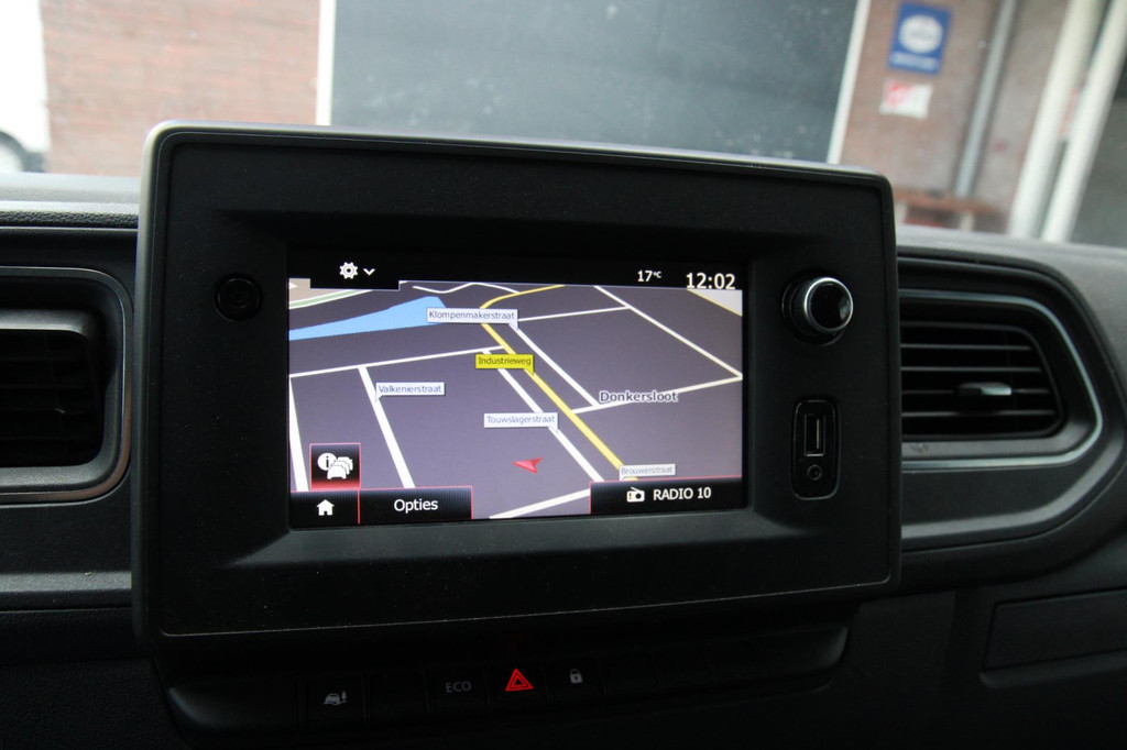 Renault Master T35 2.3 dCi 135PK L3H2 / Trekhaak / Camera / Navi / 3 zits 14