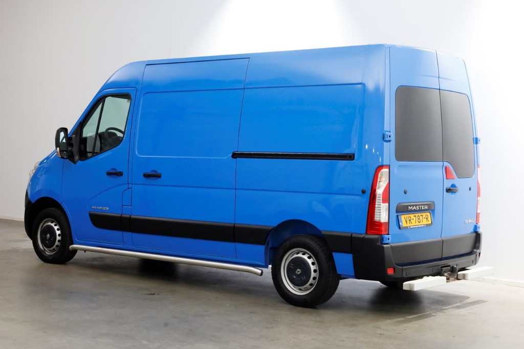 Renault Master T35 2.3 dCi 136pk L2H2 Airco/Navi/2x Schuifdeur 10-2015 11