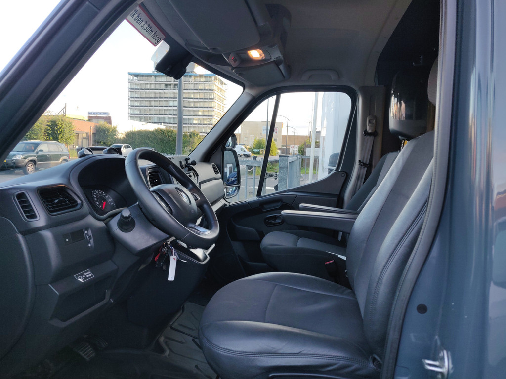 Renault Master T35 2.3 dCi 150 BAKWAGEN / LOWLINER Autom Nw Mod 12