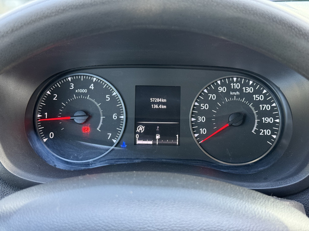 Renault Master T35 2.3 dCi 150 L2H2 ZB Edition | NL-auto | 18 Sportvelgen | 3.5T Trekhaak | 2x Schuifd. | Carplay | Camera 19