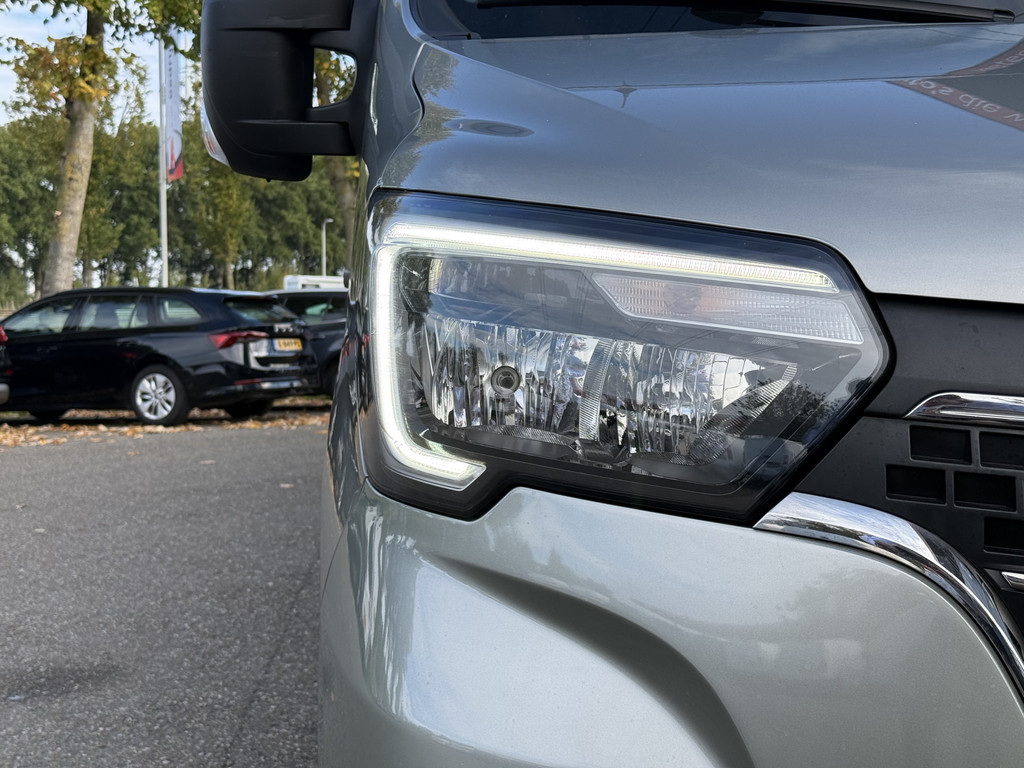 Renault Master T35 2.3 dCi 150 L2H2 ZB Edition | NL-auto | 18 Sportvelgen | 3.5T Trekhaak | 2x Schuifd. | Carplay | Camera 7