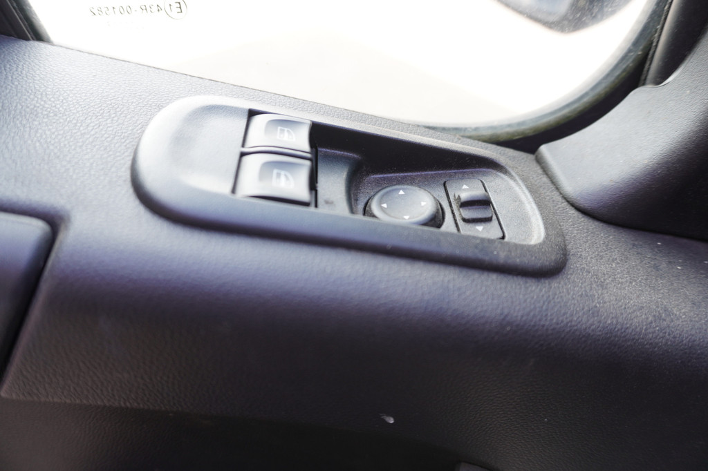 Renault Master T35 2.3 dCi 150PK L2H2 Energy Comfort nr. V196 | Airco | Cruise | Navi | camera | Trekhaak 3.500KG 19