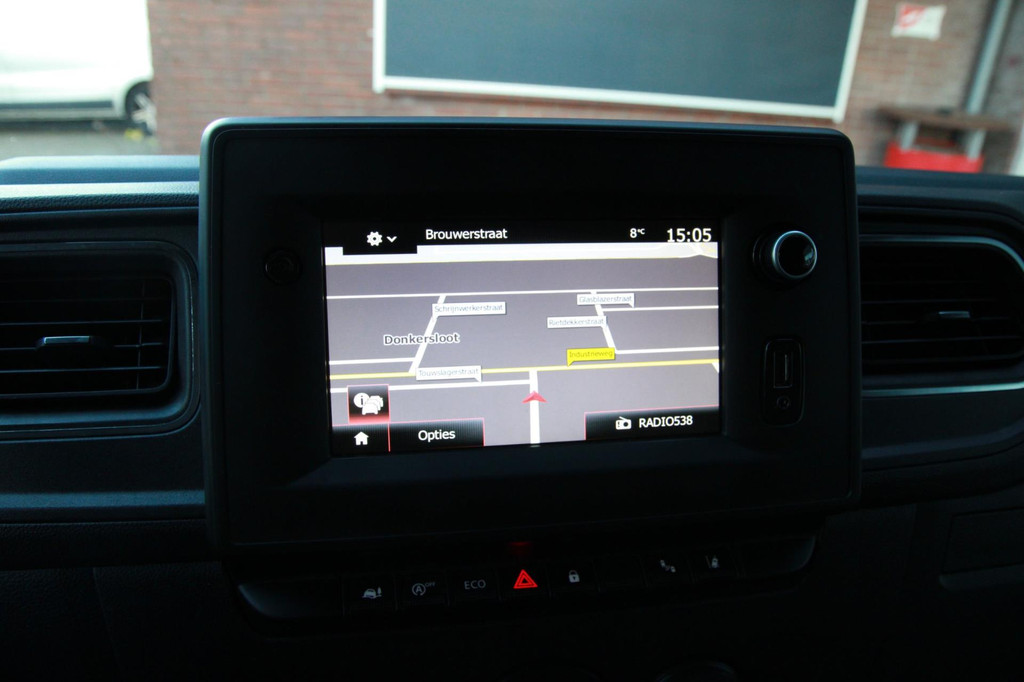 Renault Master T35 2.3 dCi 150PK L2H2 Trekhaak / Camera / App connect / 3 zits 21