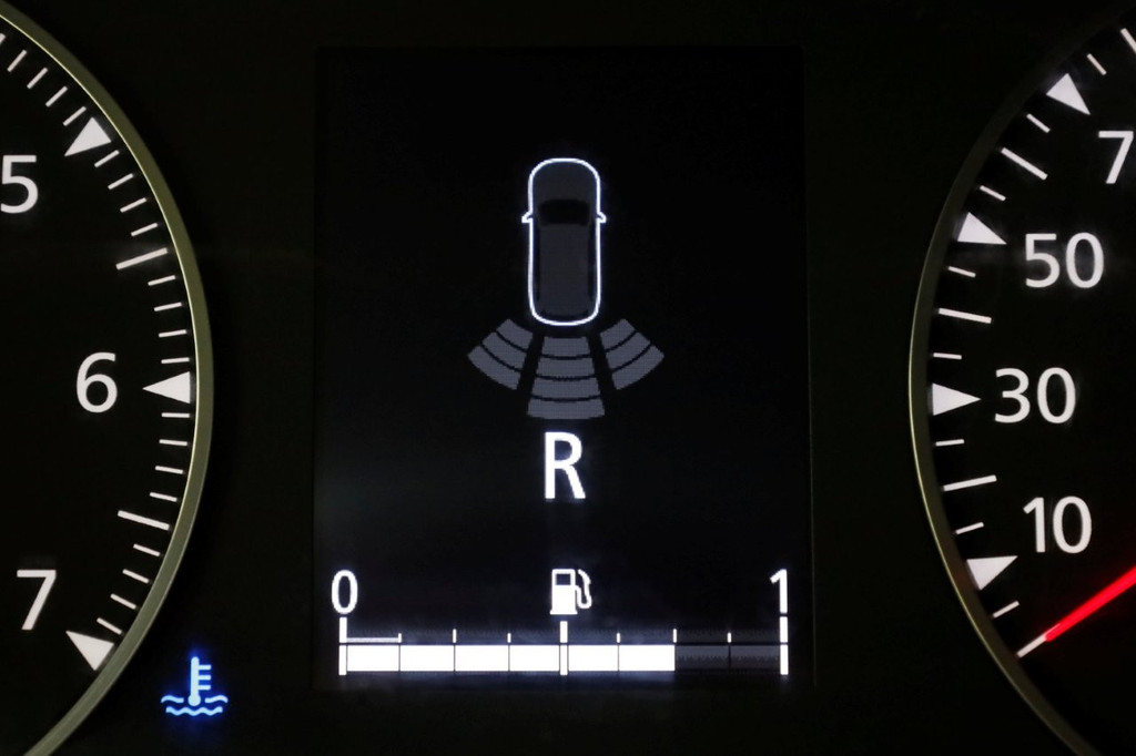 Renault Master T35 2.3 dCi 150pk Automaat L2H2 Airco/PDC 12-2021 13