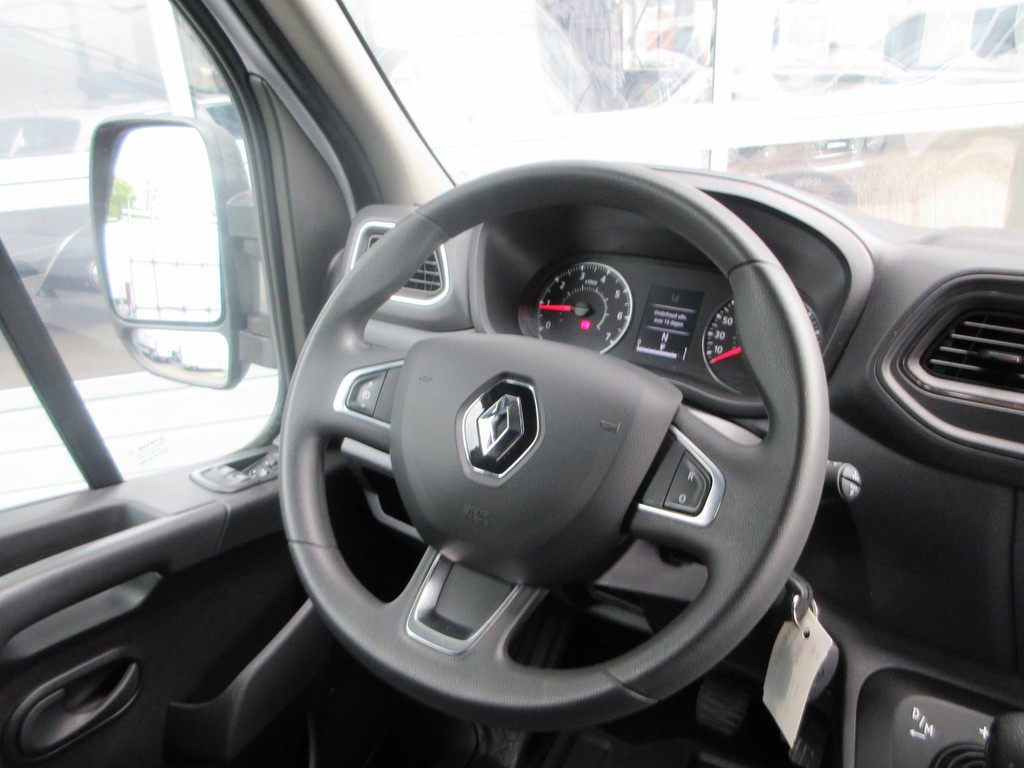 Renault Master T35 2.3 dCi, 150pk, L2H2, Airco, Navigatie, Camera, PDC. 13