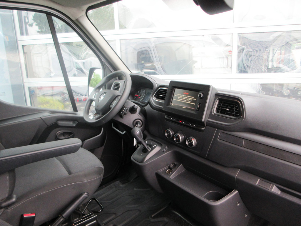 Renault Master T35 2.3 dCi, 150pk, L2H2, Airco, Navigatie, Camera, PDC. 8