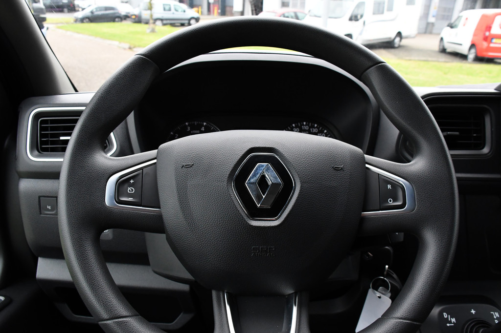 Renault Master T35 2.3 dCi 180 L2H2 Black Edition Camera, Cruise, Carplay, 2 x Schuifdeur, 180pk, Automaat, Trekhaak, Multimedia, Uniek! 15