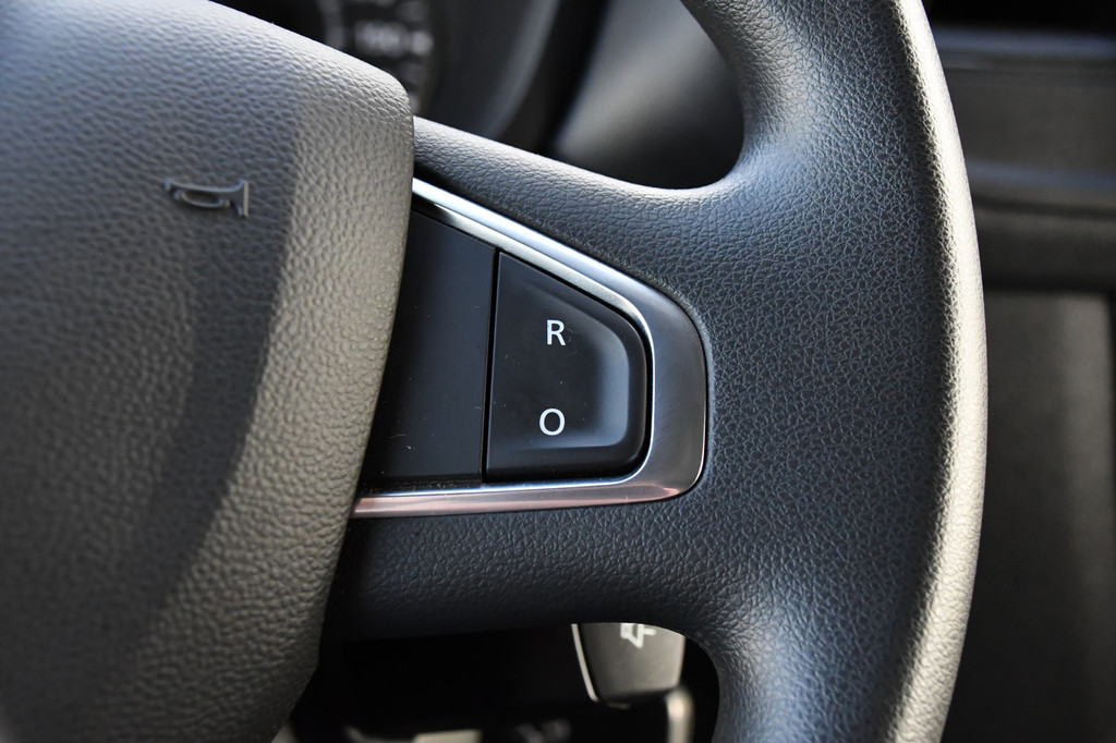 Renault Master T35 2.3 dCi 180 L3H2 Black Edition Camera, 180pk, Cruise, Carplay, Multimedia, Trekhaak, Sensoren, NAVI, Uniek! 19