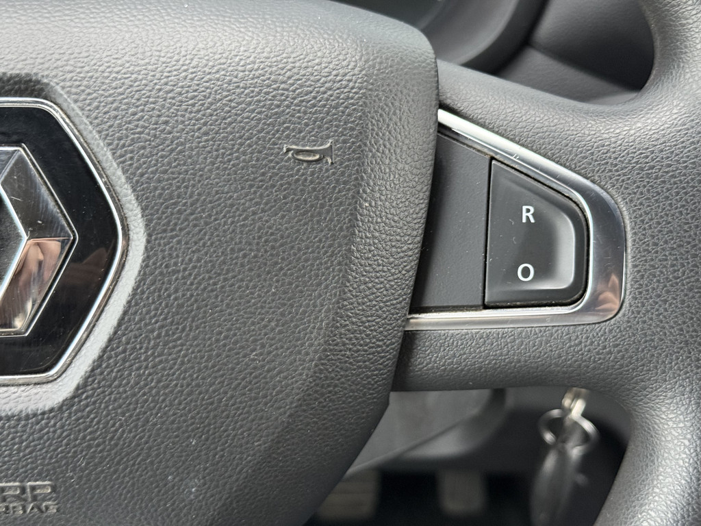 Renault Master T35 2.3 dCi 180PK L2H2 Work Edition | NL-auto | Carplay | Navi | Camera | Trekhaak 20