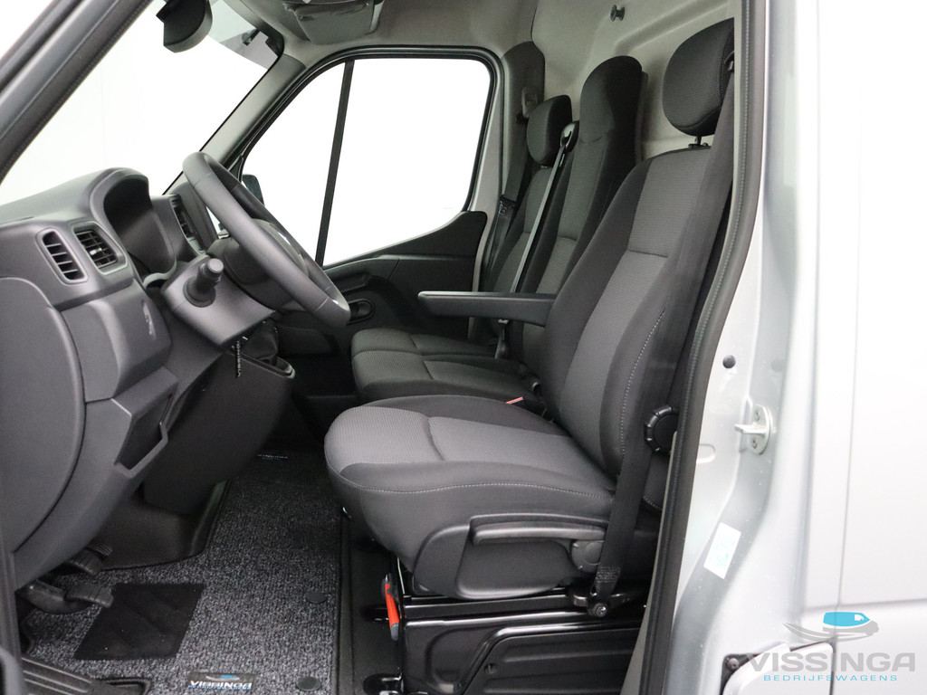 Renault Master T35 2.3 dCi L2H2 150 pk S-Edition 10