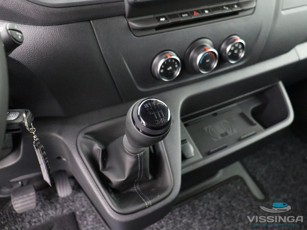 Renault Master T35 2.3 dCi L2H2 150 pk S-Edition 11