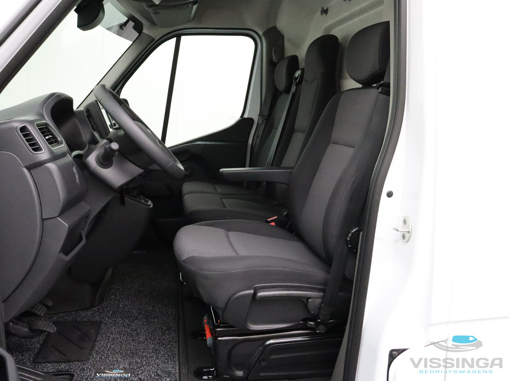 Renault Master T35 2.3 dCi L2H2 180 pk A-Edition 19