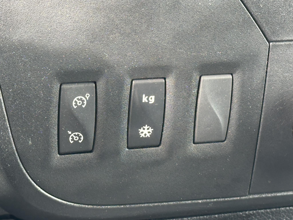 Renault Master T35 2.3 dCi L2H2 Automaat|Trekhaak|Navi 10