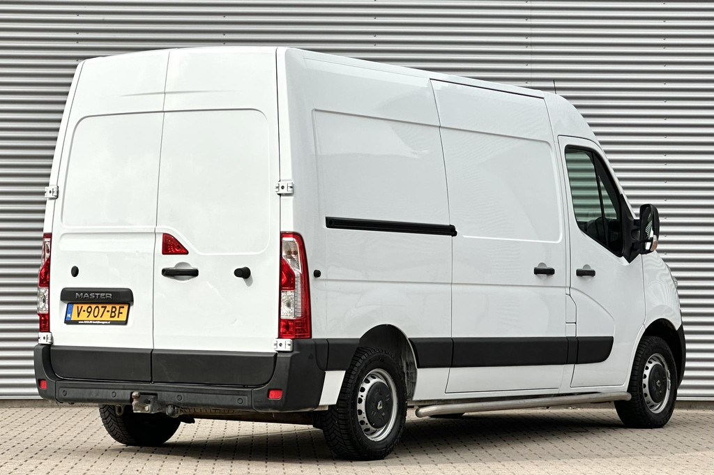 Renault Master T35 2.3 dCi L2H2 Automaat|Trekhaak|Navi 8