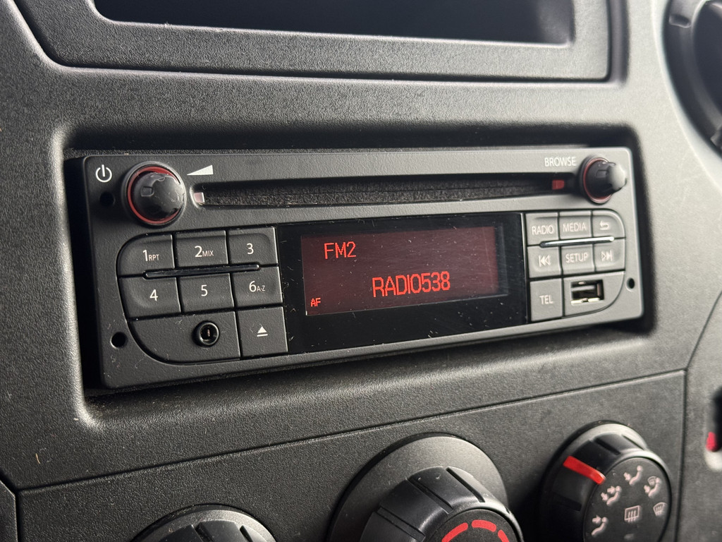 Renault Master T35 2.3 dCi L2H2 Energy | Trekhaak | Camera | Airco | PDC 17