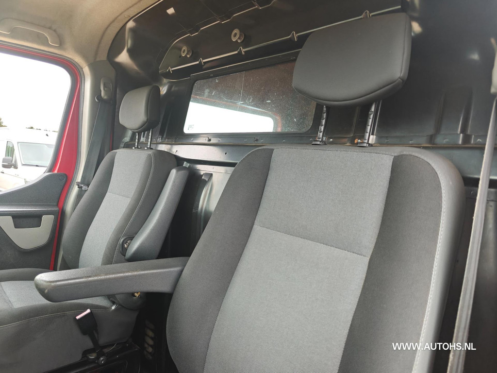 Renault Master T35 2.3 dCi L2H2 , Euro 6 , 130 PK , lage km , nette bus 12